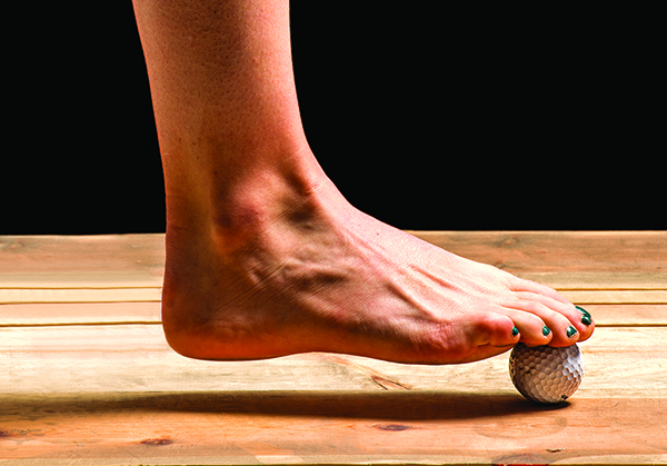 How to Loosen Your [Running] Feet With a Golf Ball